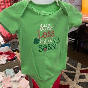 NWOT 6-9 m st. Pattys girl outfit